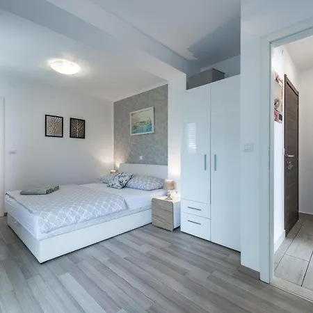Apartment Aldo Cavtat